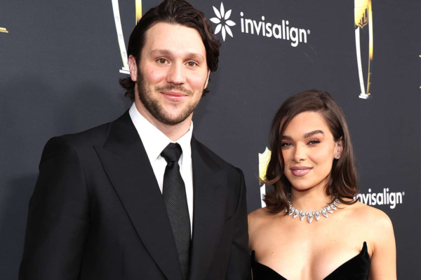 josh allen hailee steinfeld