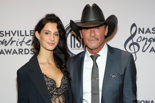 tim mcgraw daughters